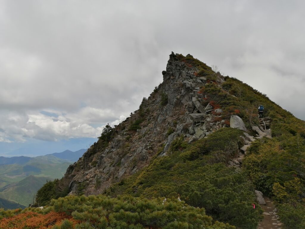 Arribant al cim de Kinpu