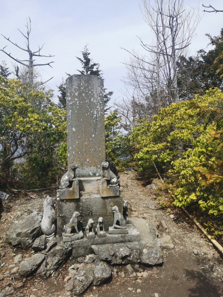 Estructura al santuari de Mitsumine