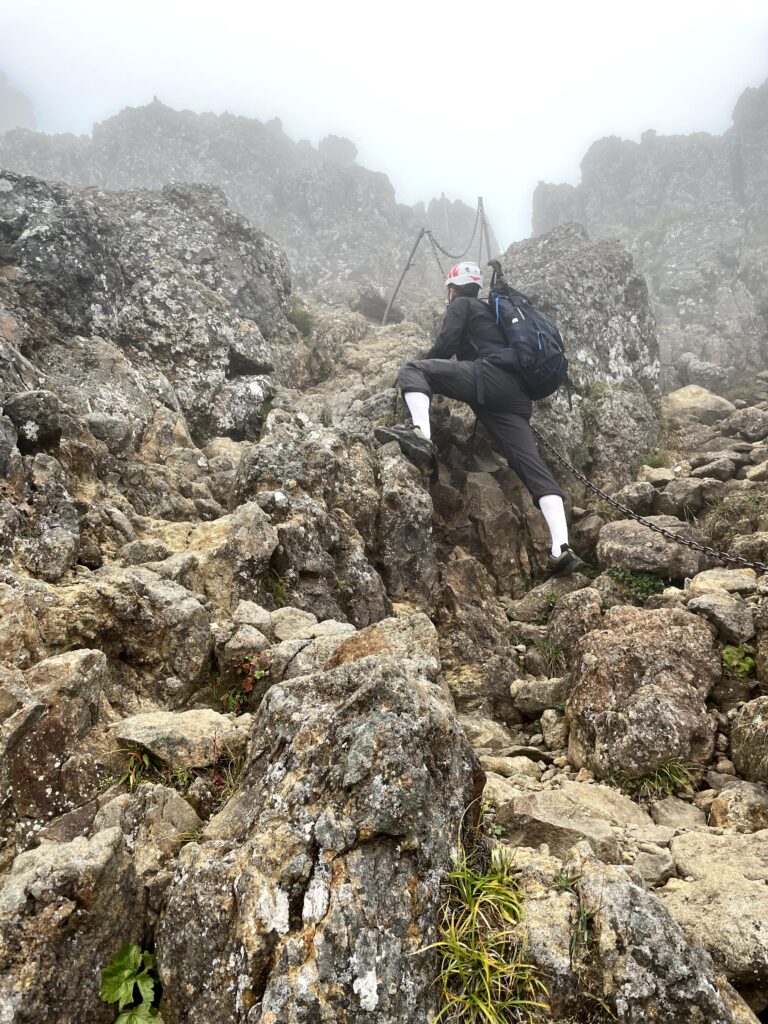 Escalant cap a Akadake!