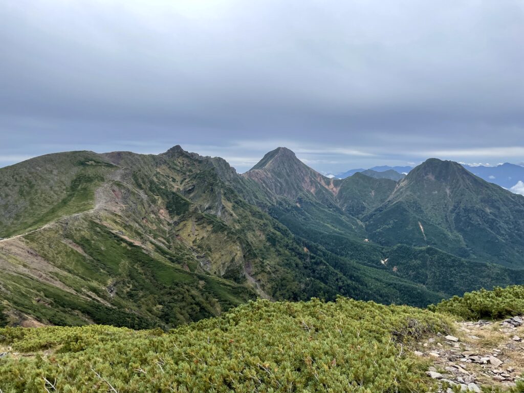 Més vistes des de la cresta de Yatsugatake