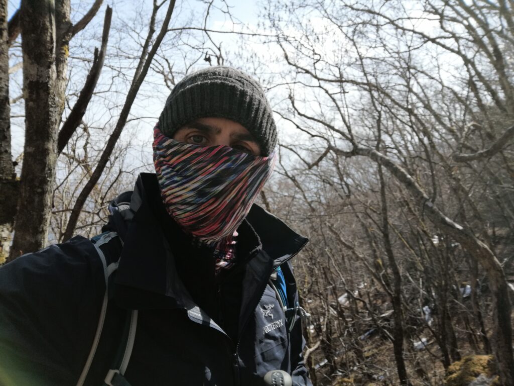 Intentat protegir-me del vent