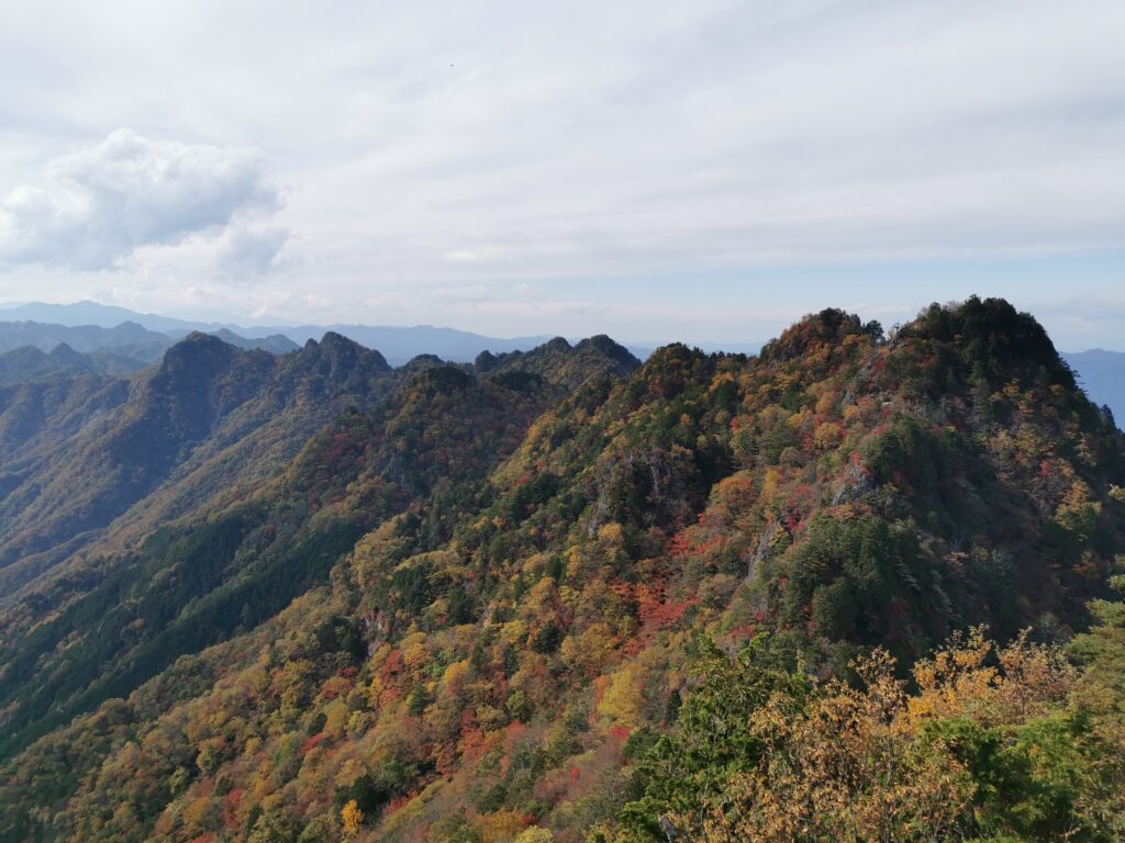 Vistes des de la cresta